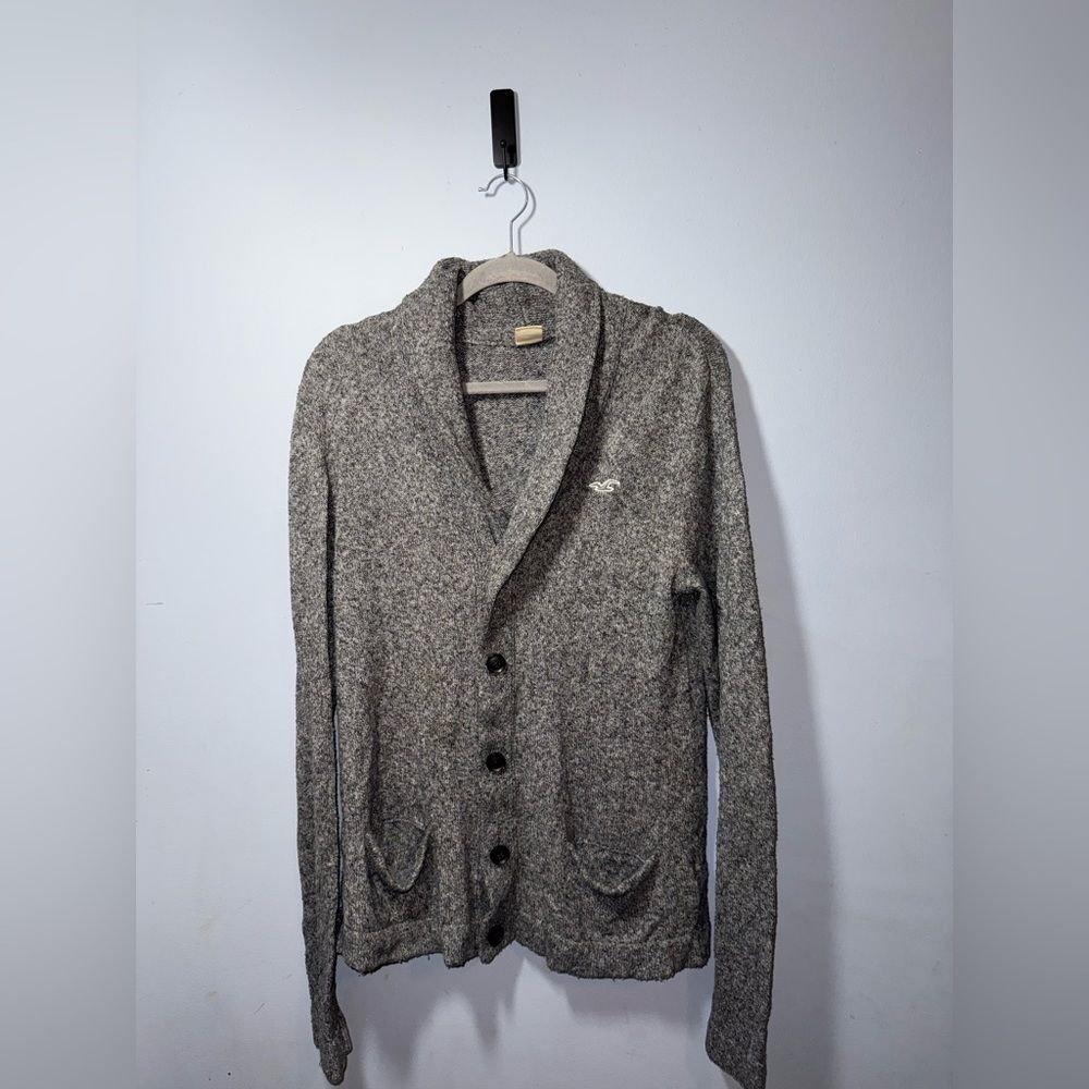 Hollister Men’s Gray Collegiate Style Cardigan Sweater Size M GUC preppy